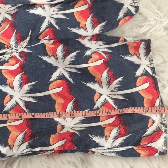 Rip Curl Men’s Swim Boardshorts Tropical Palm Tree - Picture 7 of 8